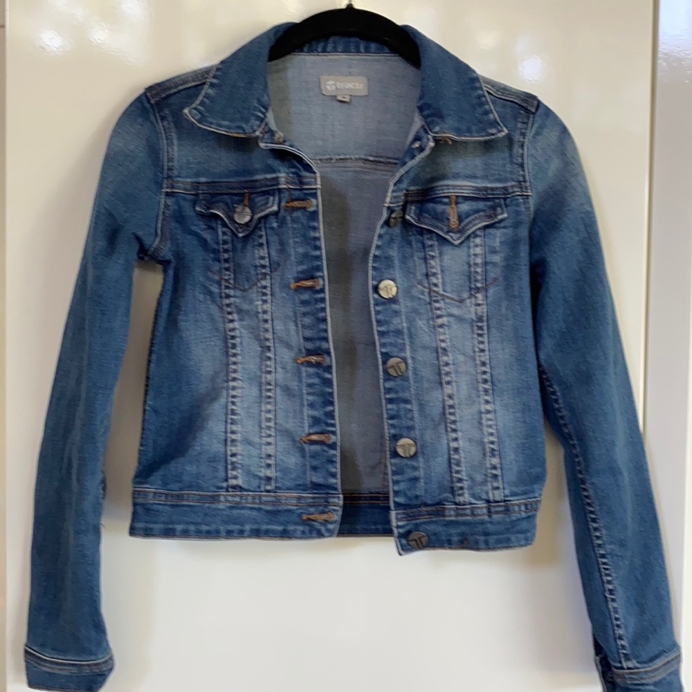 Tractr Denim Jacket Size Medium